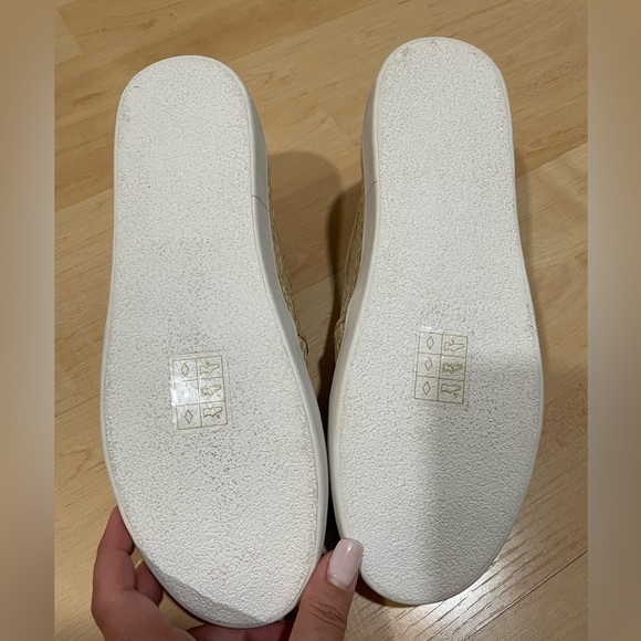 NWT - ALEX + ALEX Women’s Trixie Tan Slip-on Shoes - Size 8 - Picture 3 of 4